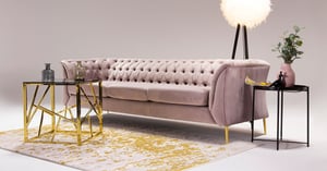 Różowa Sofa Chesterfield
